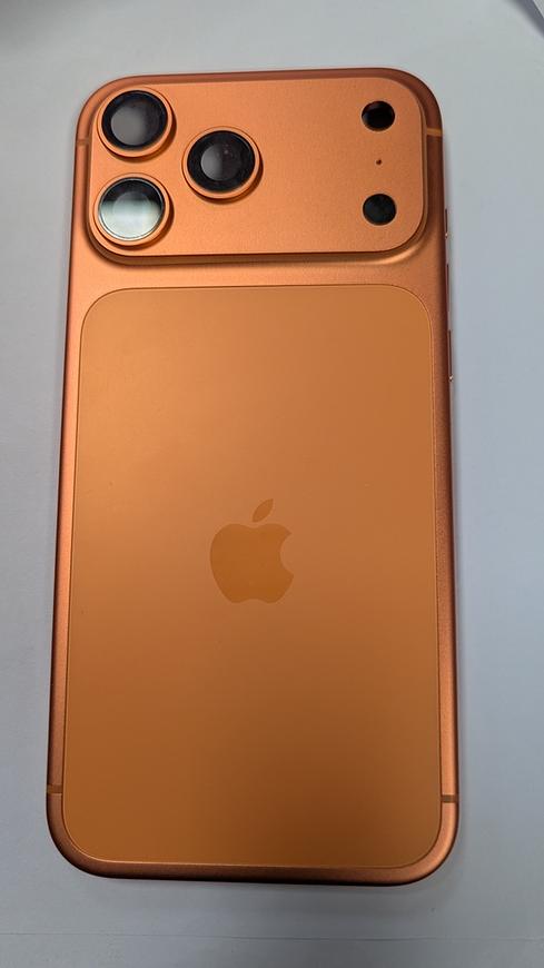 back housing for iPhone 17 Pro Max (original pull, New)