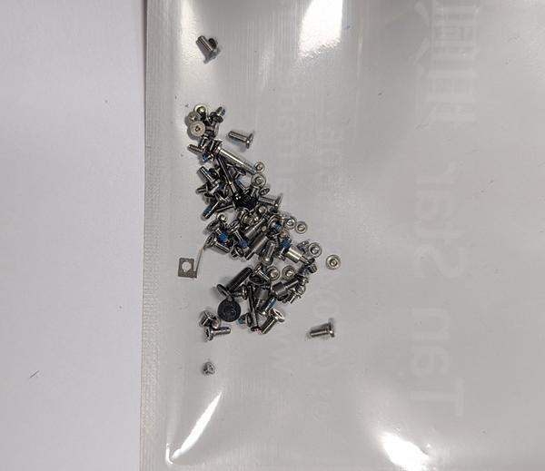 screw set for iPhone 17 Pro