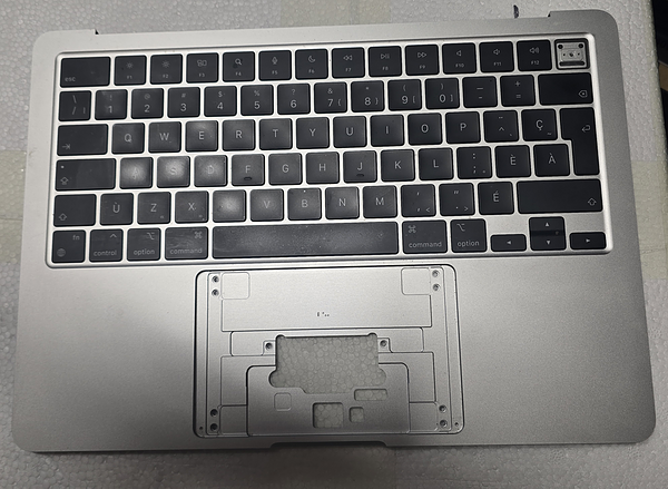 top case with keyboard For 13" MacBook Air 2022 2023 A2681 (original pull, good condition, Canadian French)