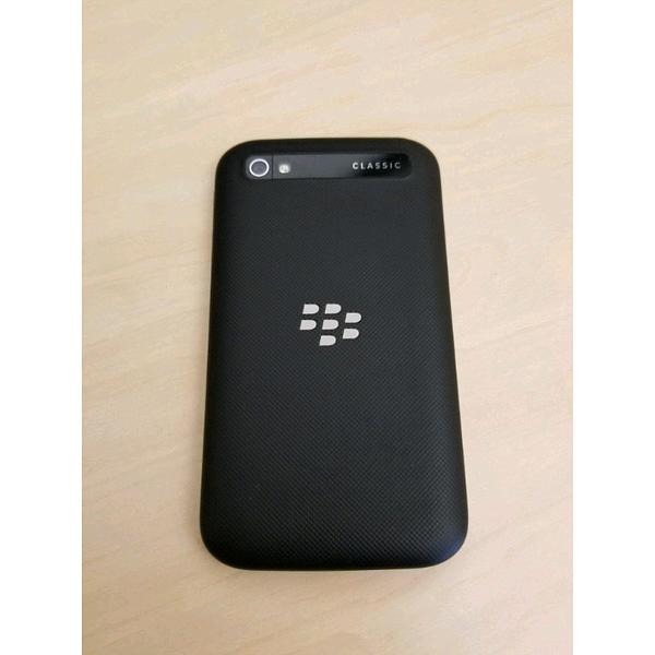 blackberry Q20 Classic ( working good, unlocked)