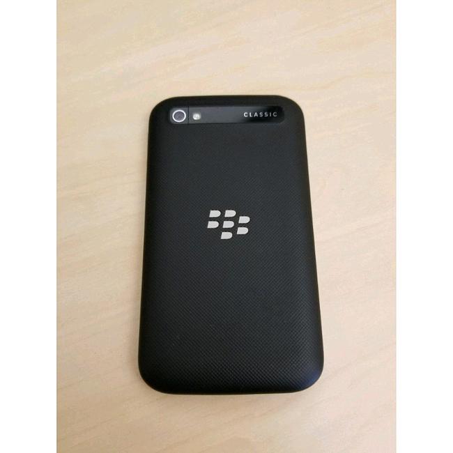 blackberry Q20 Classic ( working good, unlocked)
