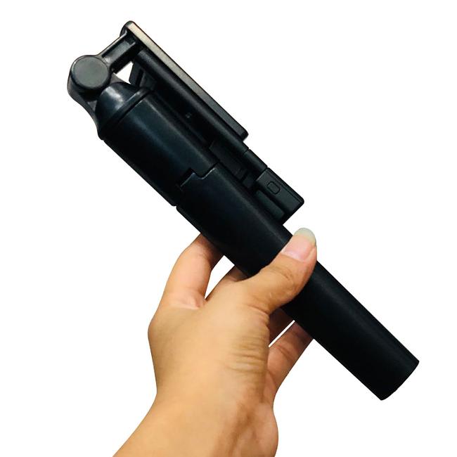 Bluetooth Selfie Stick with Light L13d