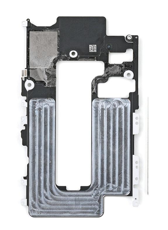 mid metal plate for iPhone 17 Pro